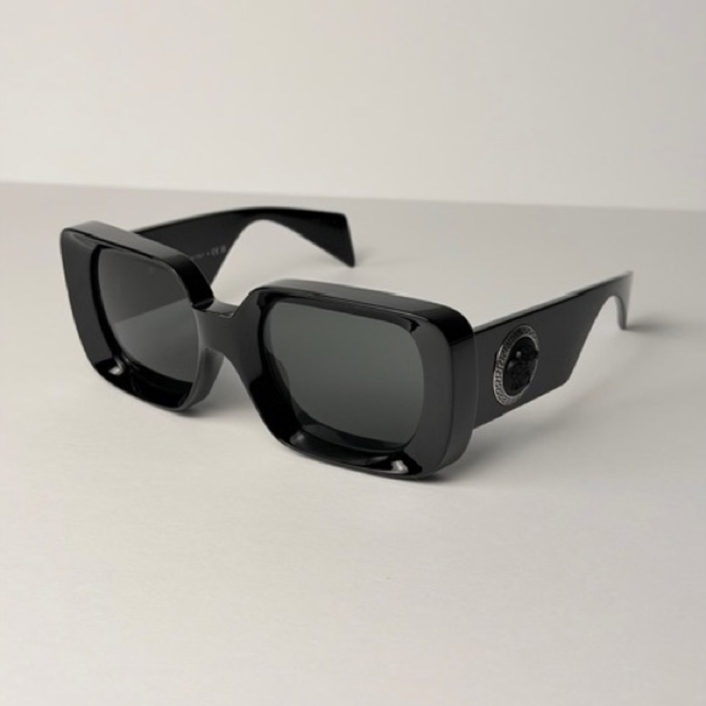 Versace Mod 4473-U GB1/87 Sunglasses New Authentic